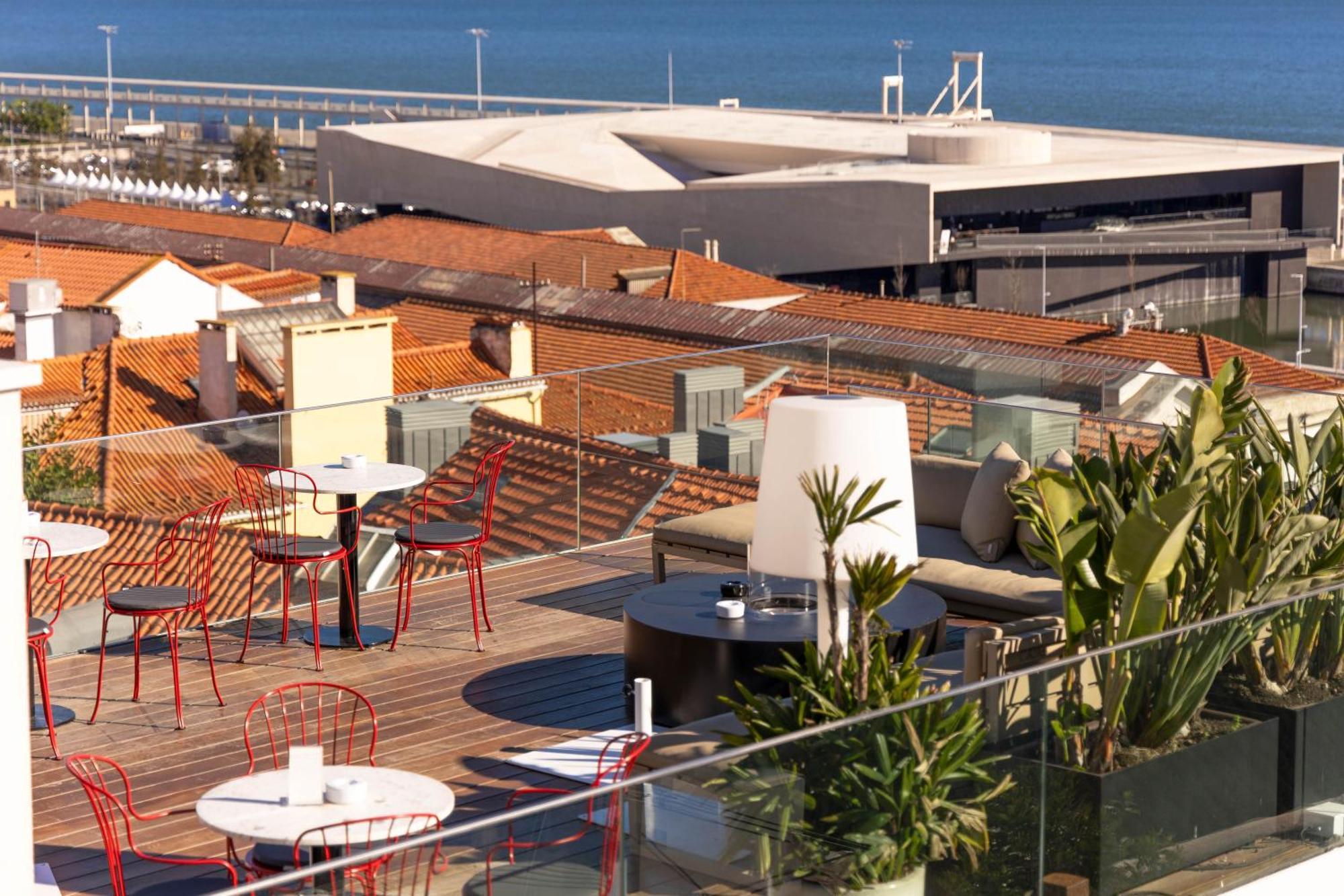 Memmo Alfama - Design Hotels (Adults Only) Lisbon Bagian luar foto